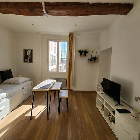 Studio Sur Le Port De Toulon Exterior foto